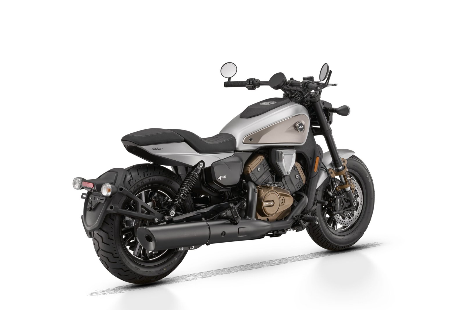 SRV 600V — fotografija 5